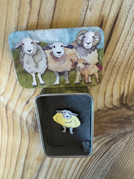 Sheep pin badge in tin
